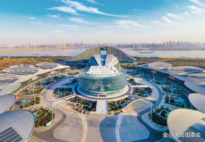 025中国国际性文化节-武汉国际成人用品展冰球突破游戏网站2025成人情趣用品展-2(图3)